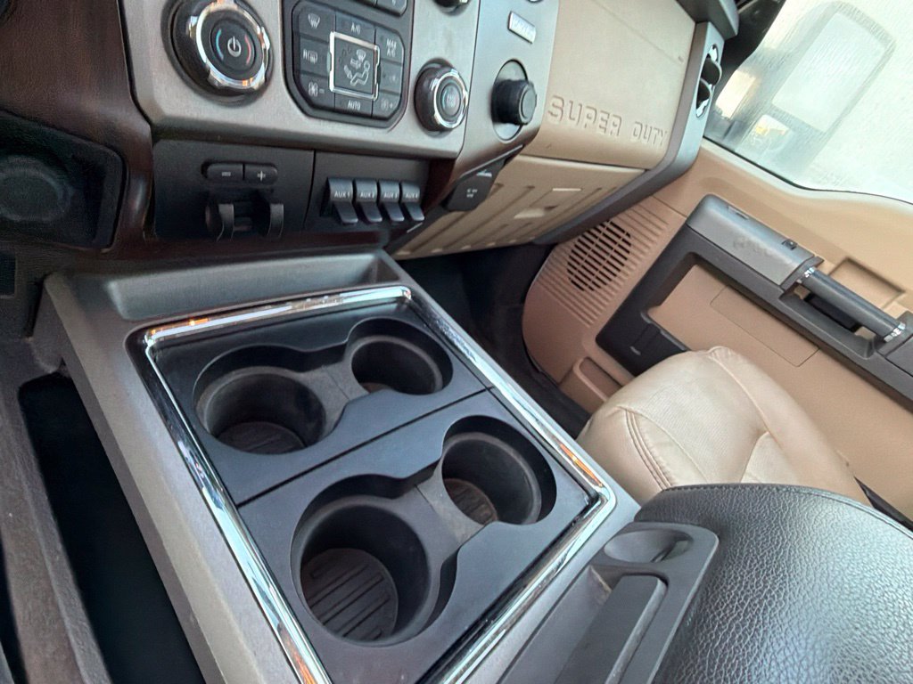 Used 2016 Ford F250 Lariat w/ Chrome Package AWD/4WD image 11