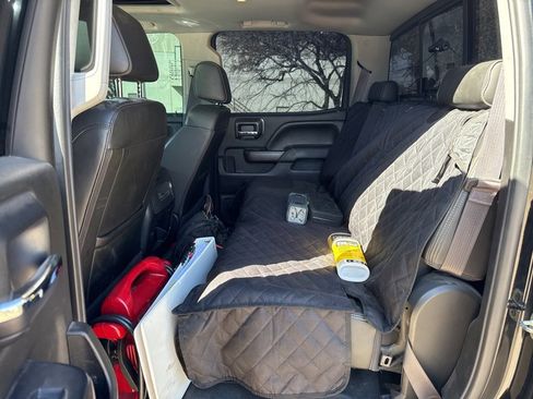 Used 2017 GMC Sierra 2500 Denali w/ Duramax Plus Package image 24