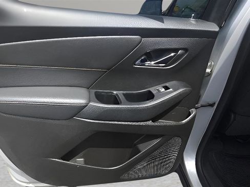Used 2019 Chevrolet Traverse LT AWD/4WD image 21