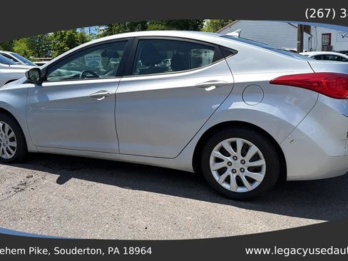 Used 2011 Hyundai Elantra GLS FWD image 4