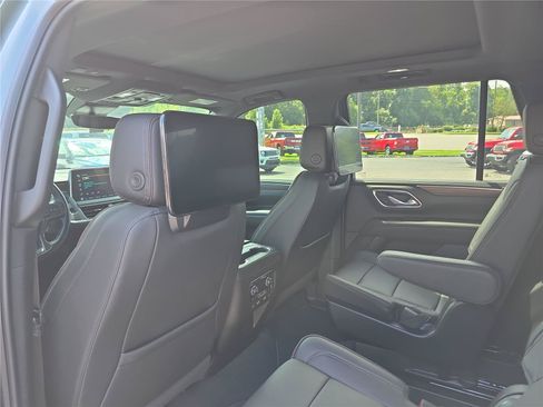 Used 2024 Chevrolet Tahoe High Country w/ Advanced Technology Package AWD/4WD image 16