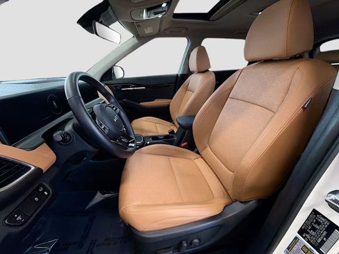 Used 2025 Kia Seltos EX w/ EX Sunroof Package image 22