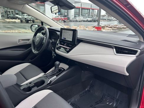 Used 2026 Toyota Corolla LE image 27