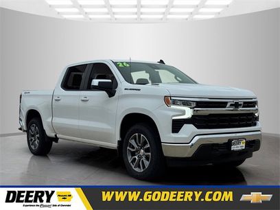 New 2026 Chevrolet Silverado 1500 LT w/ LPO, Dark Essentials Package