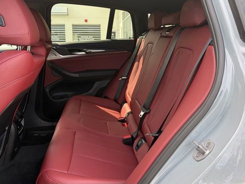 Certified 2025 BMW X4 M40i w/ Premium Package AWD/4WD image 6