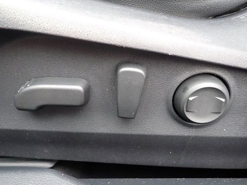 Used 2022 Subaru Outback Wilderness w/ Wilderness Package image 23