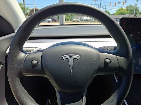 Used 2020 Tesla Model Y Long Range AWD/4WD image 21