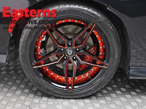 Used 2018 Dodge Charger R/T Scat Pack RWD image 30