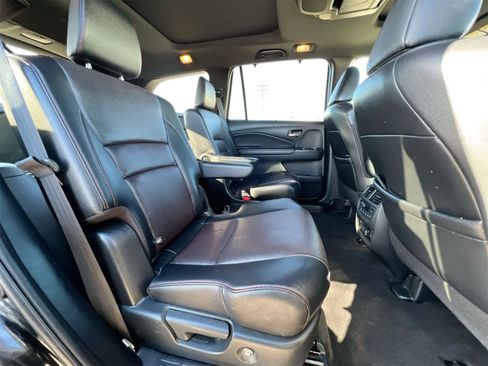 Used 2020 Honda Pilot Black Edition image 21