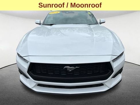 Used 2024 Ford Mustang Premium RWD image 4