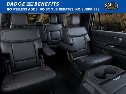 New 2027 Ford Expedition Platinum w/ Stealth Appearance Package AWD/4WD image 12