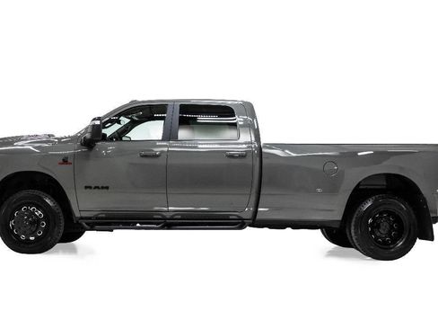 Used 2026 RAM 3500 Laramie w/ Night Edition AWD/4WD image 6