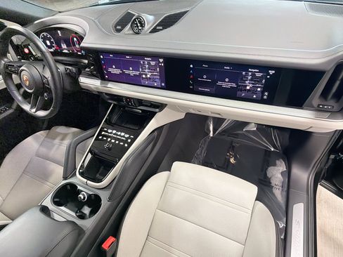 Certified 2026 Porsche Cayenne S AWD/4WD image 15
