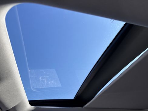 Used 2024 Mitsubishi Outlander SE image 15