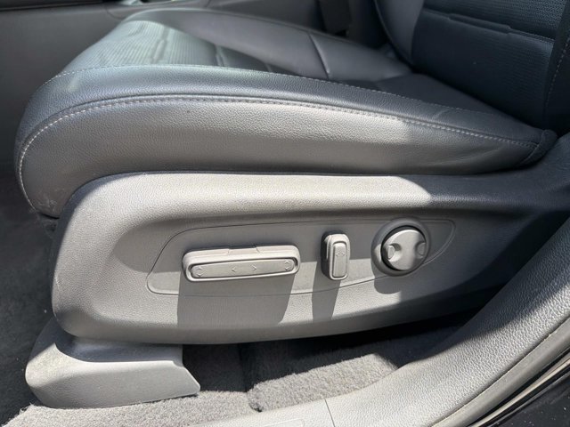 Used 2024 Honda CR-V EX-L image 10
