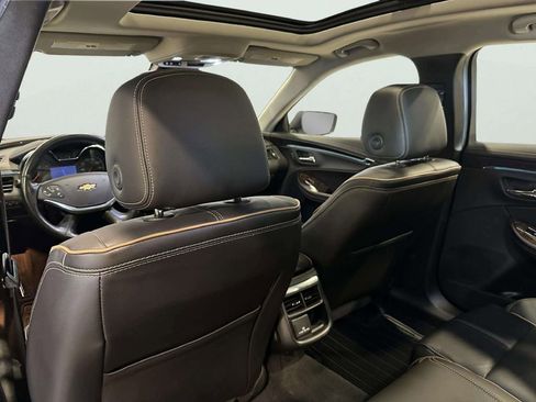 Used 2015 Chevrolet Impala LTZ FWD image 18