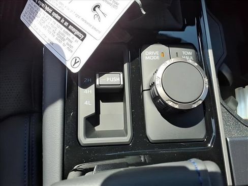 New 2026 Toyota Sequoia Platinum AWD/4WD image 18