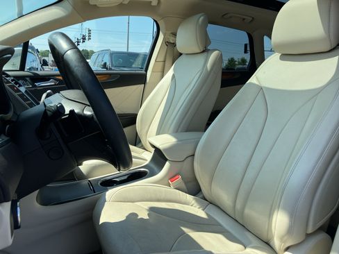 Used 2015 Lincoln MKC AWD w/ Equipment Group 102A Reserve image 29
