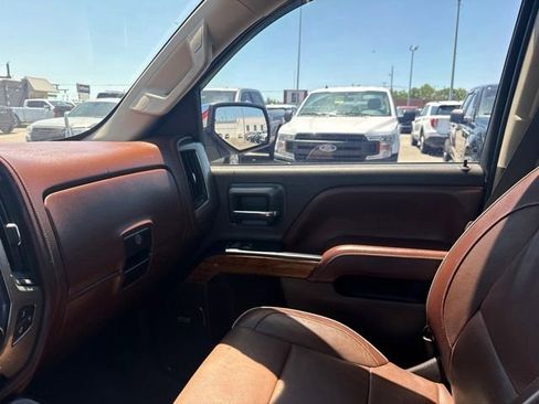 Used 2017 Chevrolet Silverado 1500 High Country AWD/4WD image 26