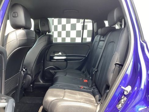 Used 2021 Mercedes-Benz GLB 250 4MATIC image 38