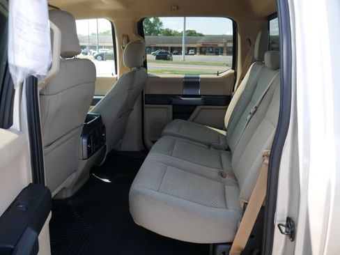 Used 2017 Ford F150 XLT w/ Equipment Group 302A Luxury AWD/4WD image 27