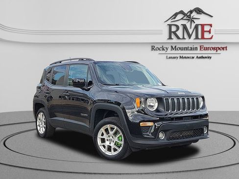 Used 2020 Jeep Renegade Latitude w/ Cold Weather Group image 1