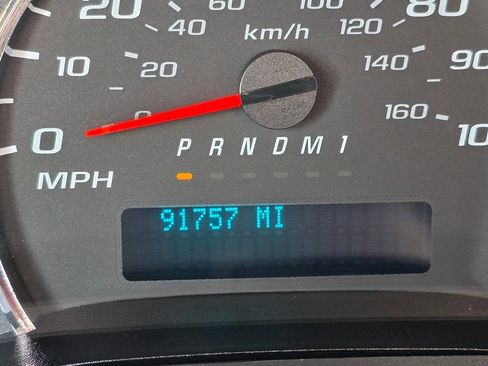 Used 2023 GMC Savana 3500 Extended w/ Driver Convenience Package image 17