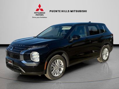 Used 2023 Mitsubishi Outlander ES