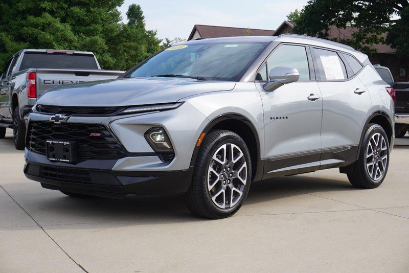 Used 2025 Chevrolet Blazer RS AWD/4WD image 7