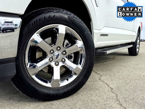 Used 2023 Ford F150 Lariat w/ Trailer Tow Package image 2