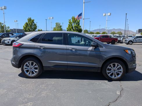 Used 2024 Ford Edge Titanium AWD/4WD image 2