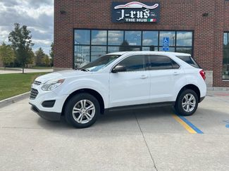 Used 2017 Chevrolet Equinox LS image 1