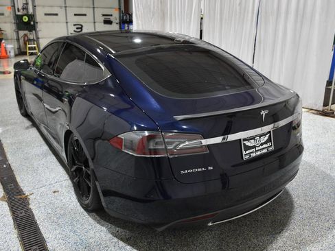 Used 2013 Tesla Model S Performance RWD image 28