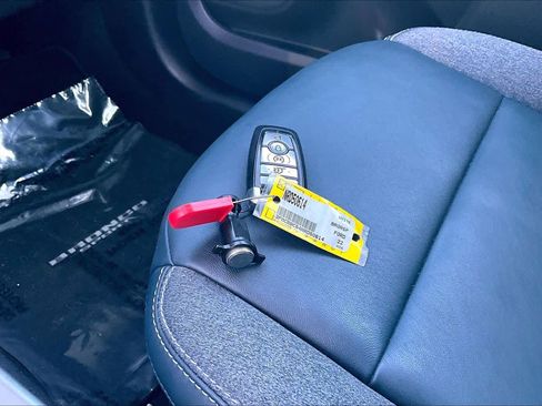 Certified 2022 Ford Bronco Sport Outer Banks w/ Tech Package image 13