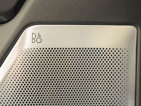 Used 2023 Ford F150 Lariat w/ Equipment Group 502A High image 51