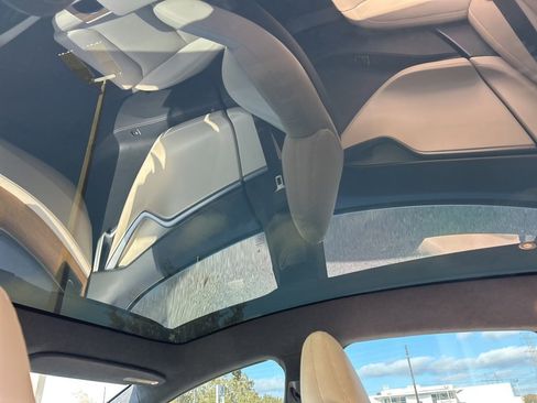 Used 2020 Tesla Model S Performance image 15