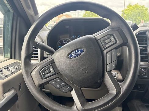 Used 2021 Ford F250 XLT w/ XLT Premium Package AWD/4WD image 15