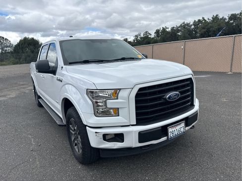 Used 2017 Ford F150 XLT w/ Equipment Group 302A Luxury AWD/4WD image 3