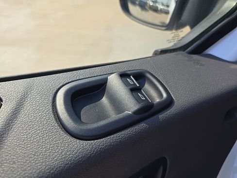 New 2025 Ford Transit 250 148 Medium Roof image 20