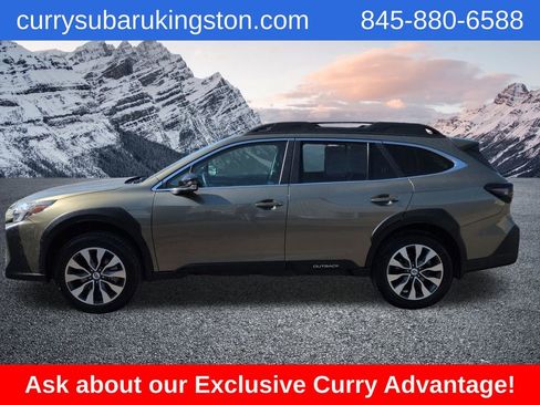 Used 2025 Subaru Outback Limited AWD/4WD image 8
