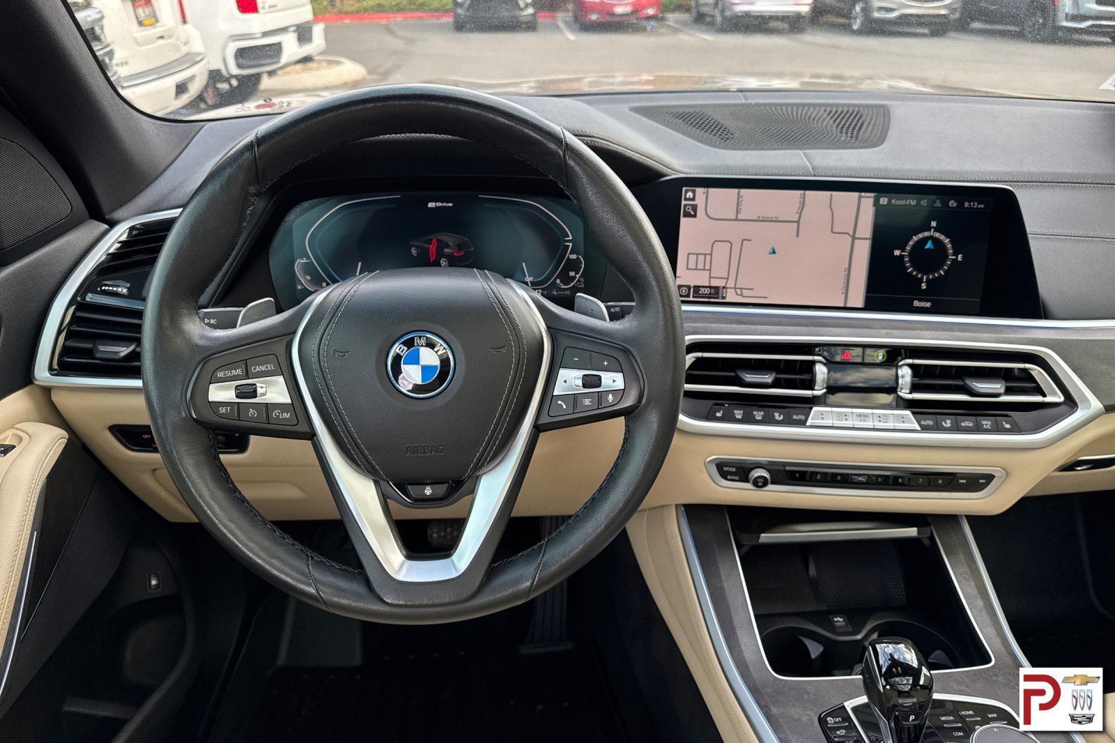 Used 2022 BMW X5 xDrive45e w/ Parking Assistance Package AWD/4WD image 18