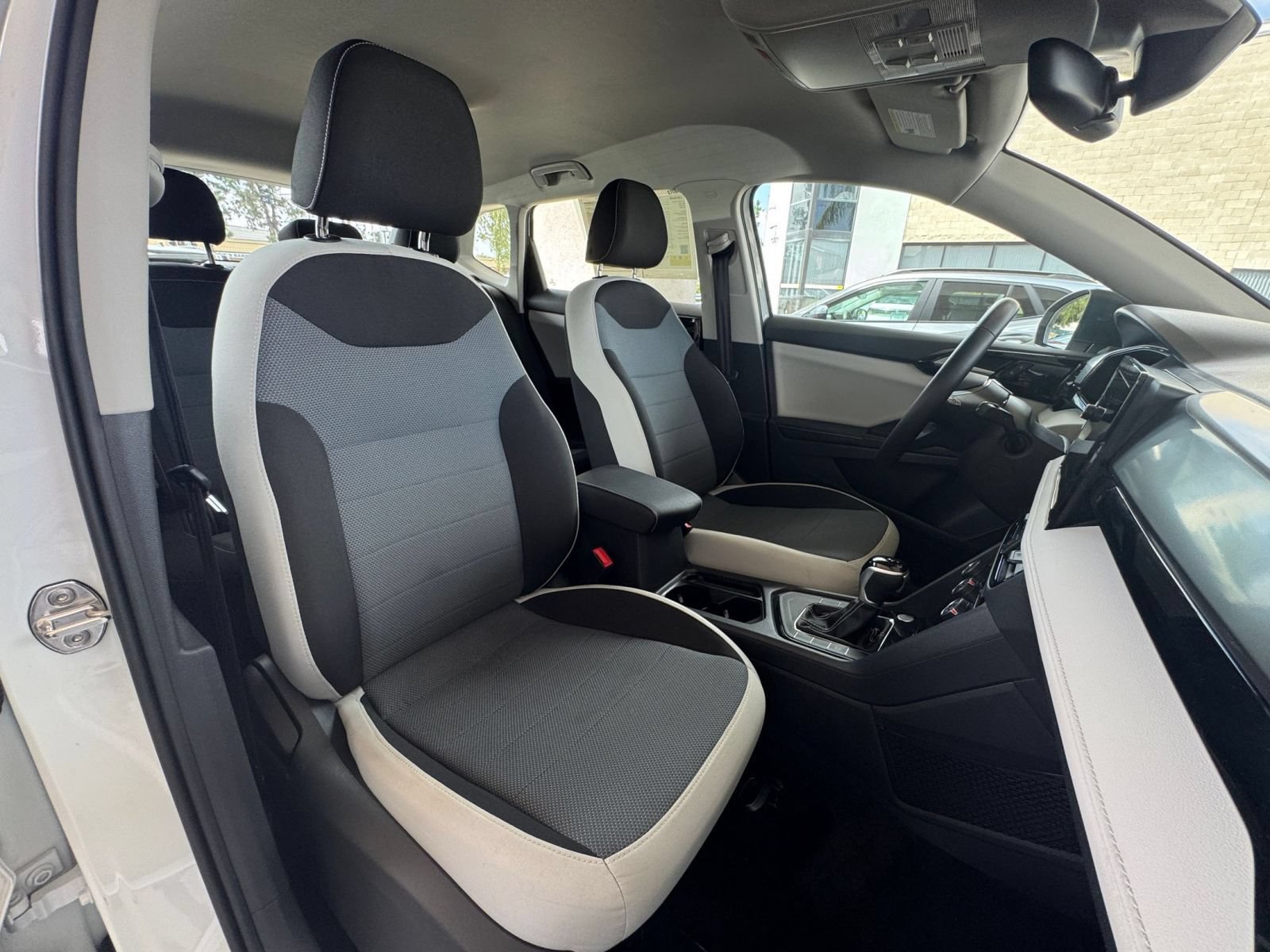 Used 2026 Volkswagen Taos S FWD image 33