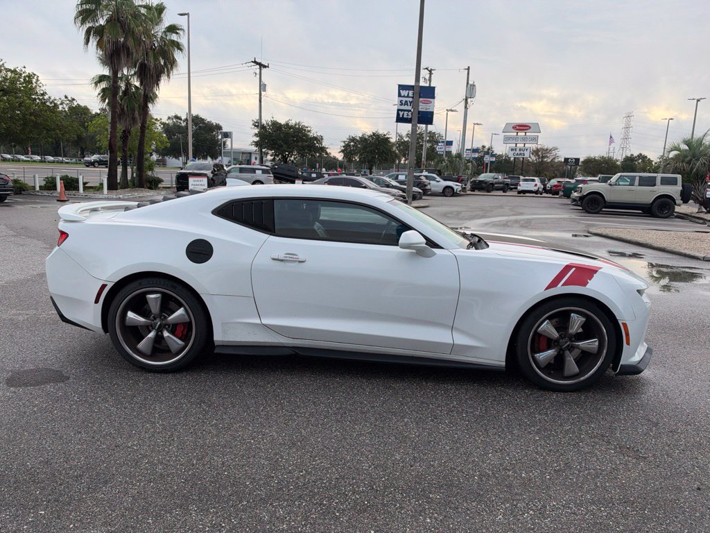 Used 2016 Chevrolet Camaro SS RWD image 5