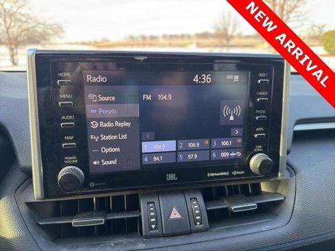 Used 2020 Toyota RAV4 XSE image 19