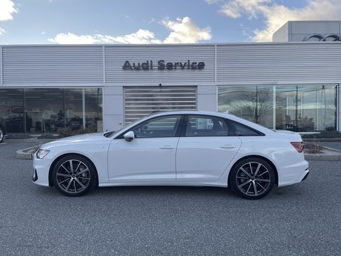 Certified 2025 Audi A6 3.0T Premium w/ Convenience Plus Package AWD/4WD image 4