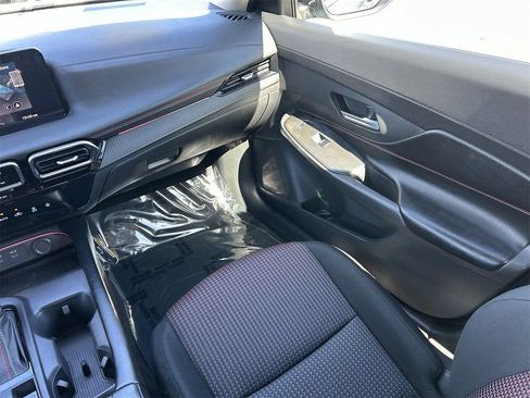 New 2026 Nissan Sentra SR FWD image 19