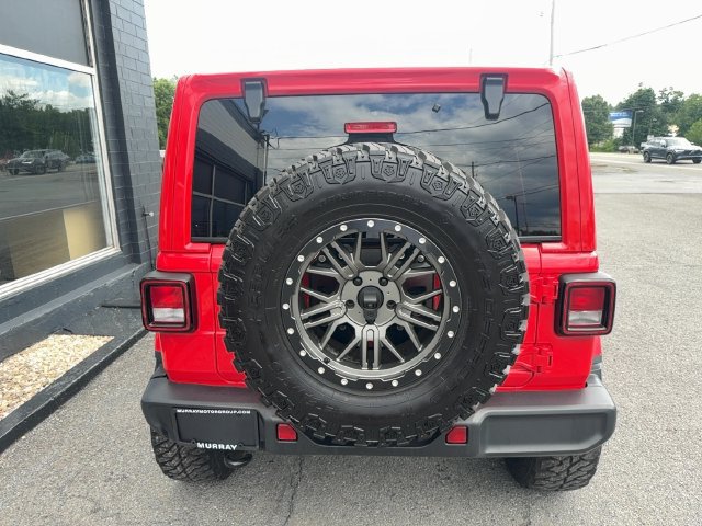 Used 2020 Jeep Wrangler Unlimited Sahara w/ Uconnect 4C Nav & Sound Group AWD/4WD image 9