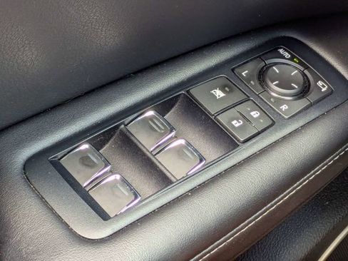 Used 2018 Lexus RX 350L FWD image 28