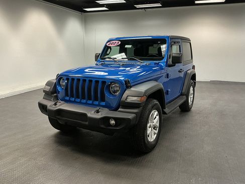 Used 2023 Jeep Wrangler Sport AWD/4WD image 1