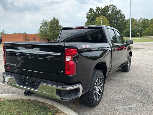 Used 2025 Chevrolet Silverado 1500 LT image 5